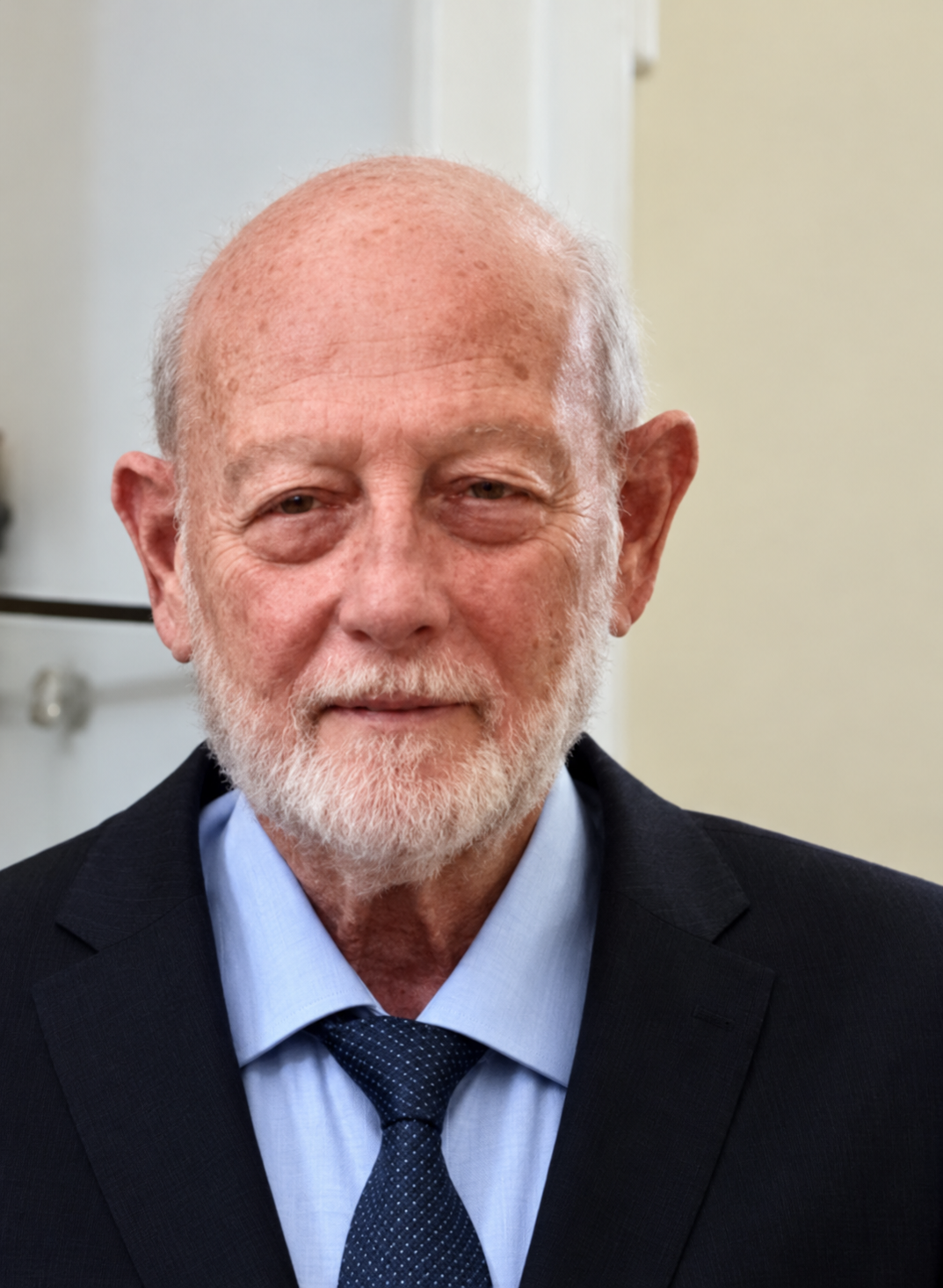Dr. Ze’ev Schmilovitch
